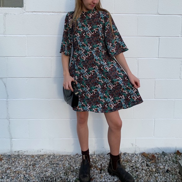 Zara Mock Neck Floral Dress - Picture 3 of 5